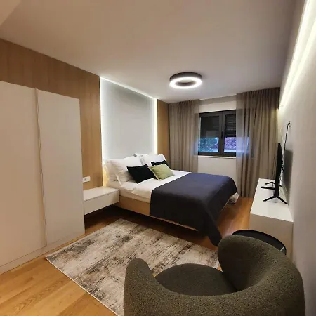 Shell Sky Luxury Penthouse With Private Pool *