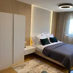 公寓 Shell Sky Luxury Penthouse With Private Pool 扎达尔