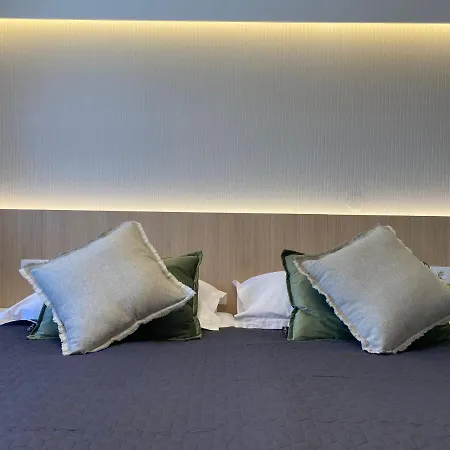 아파트 Shell Sky Luxury Penthouse With Private Pool